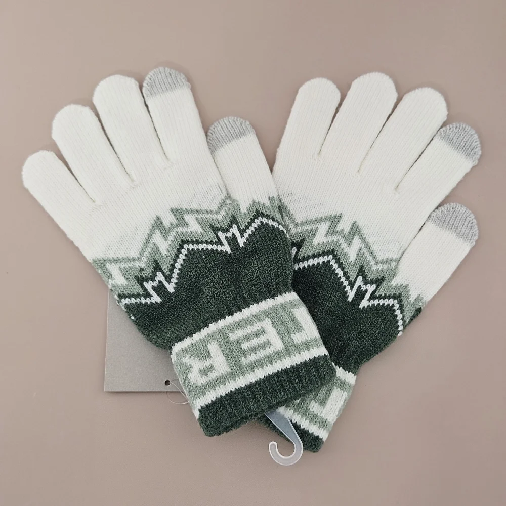 Hunter Gloves One Size Green Multi Fair Isle Outdoor Fall Winter Cottagecore New